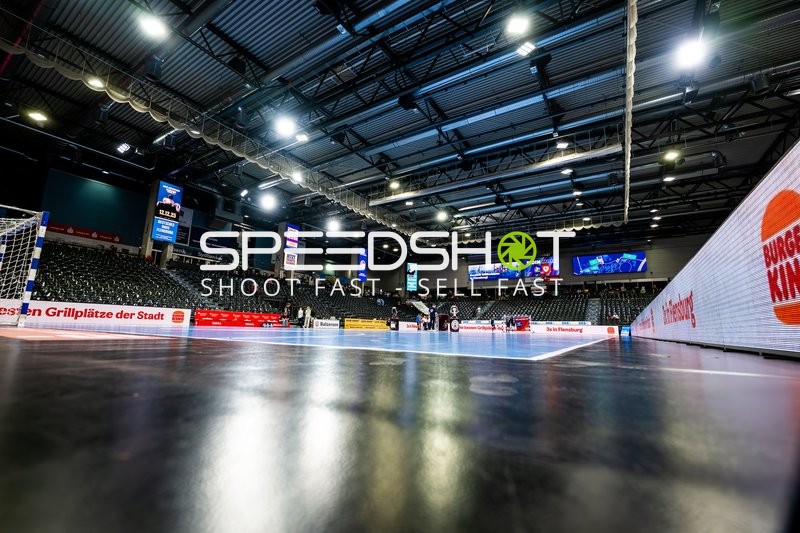 Leeres Spielfeld in Flensburg