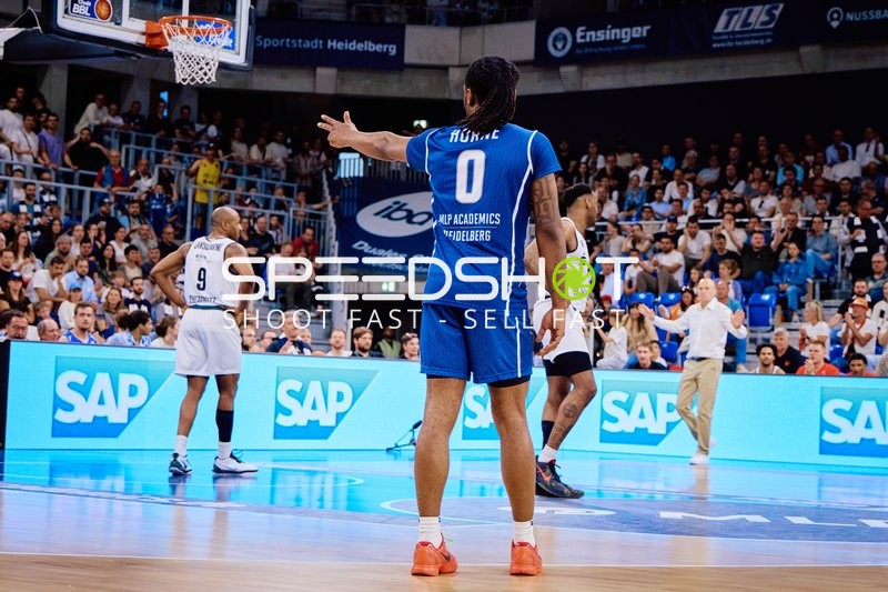 DJ Horne (0, MLP Academics Heidelberg)