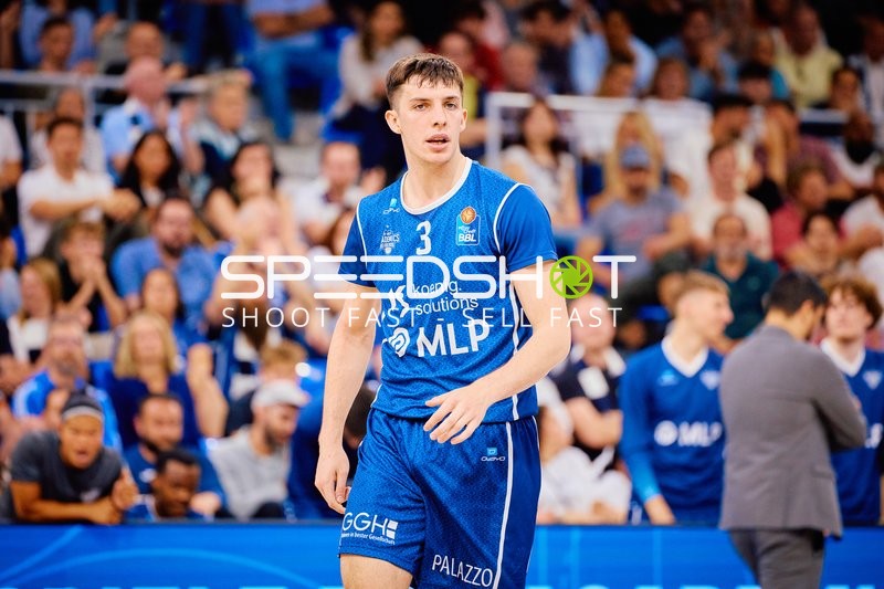 Spieleraktion Andrew O’Brien (3;MLP Academics Heidelberg) MLP Academics Heidelberg