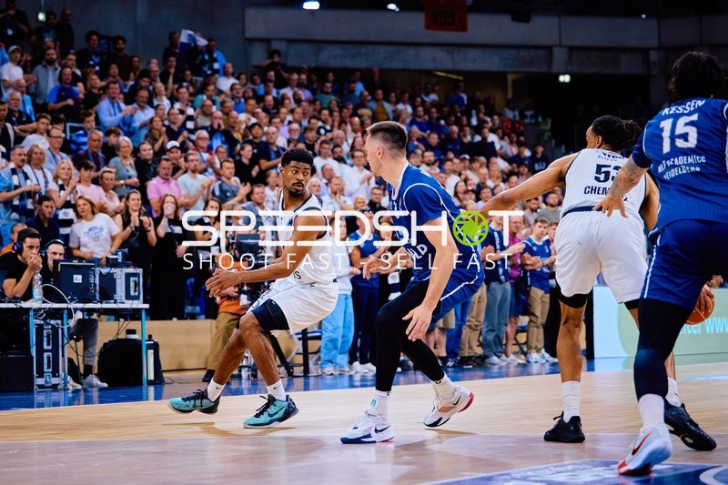 53, Niners Chemnitz passt zu 10, Niners Chemnitz