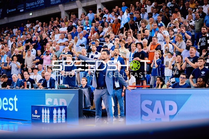 Coaching mit Carlo Finetti (999;MLP Academics Heidelberg), Danny Jansson (992;MLP Academics Heidelberg), DJ Horne (0;MLP Academics Heidelberg)