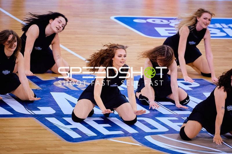 Showact auf Spielfeld