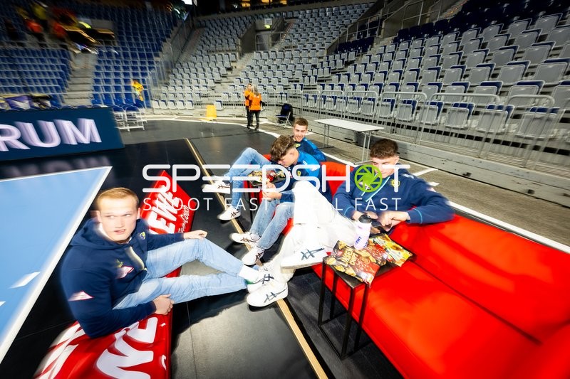 Spieler von Rhein Neckar Löwen vor Spiel