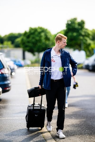 Trainer Rhein Neckar Löwen am Spielfeldrand