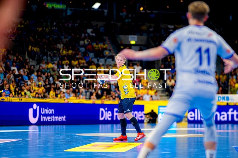 Wurf von Gustav Davidsson (22;Rhein Neckar Löwen) aufs Tor