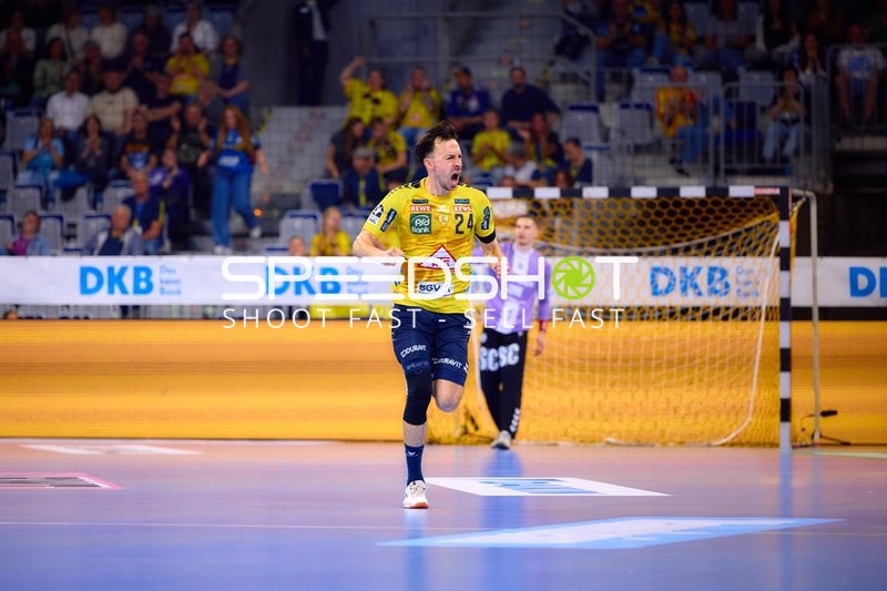 Patrick Groetzki (24, Rhein Neckar Löwen) jubelt