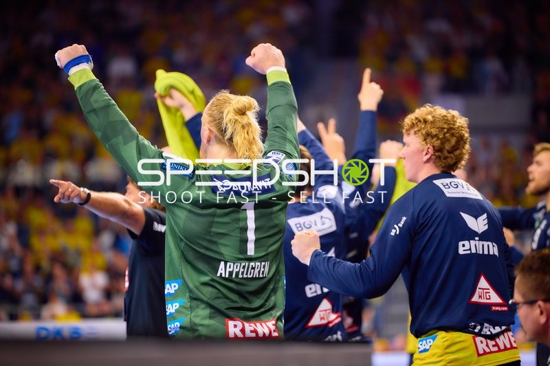 Mikael Appelgren (1, Rhein Neckar Löwen) jubelt