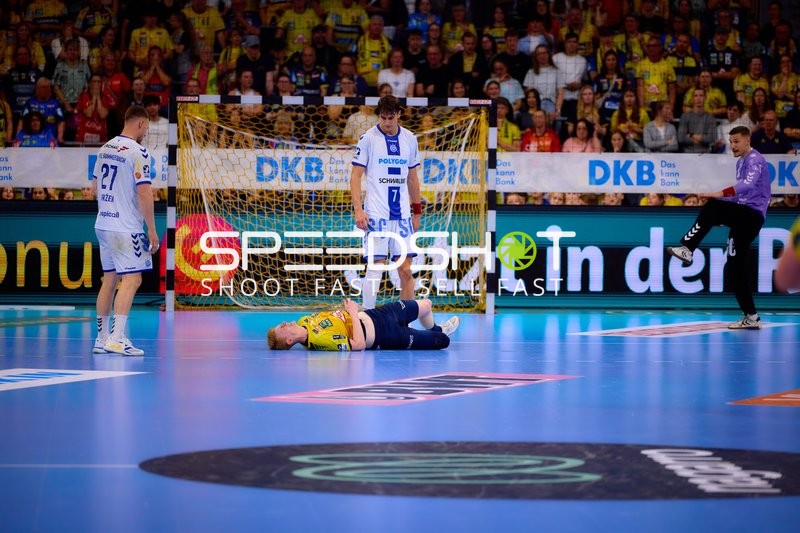 non_play_situation Rhein Neckar Löwen VfL Gummersbach