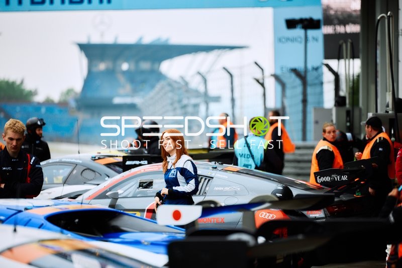 Boxenstopp am Nürburgring