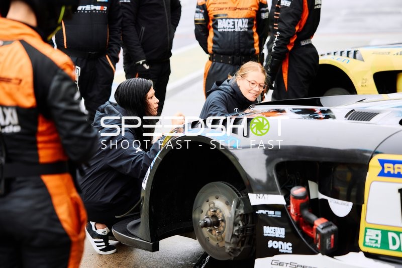 Boxenstopp Mercedes-AMG GT3