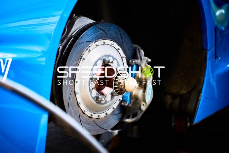 Detailaufnahme Bremsanlage Rennwagen