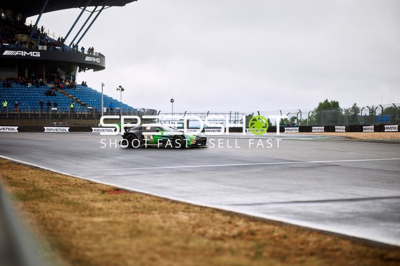 Walkenhorst Motorsport (35): Anders Burchardt, Oliver Söderström auf nasser Strecke