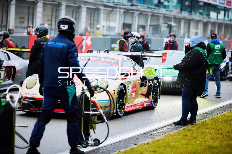 Boxenstopp am Nürburgring