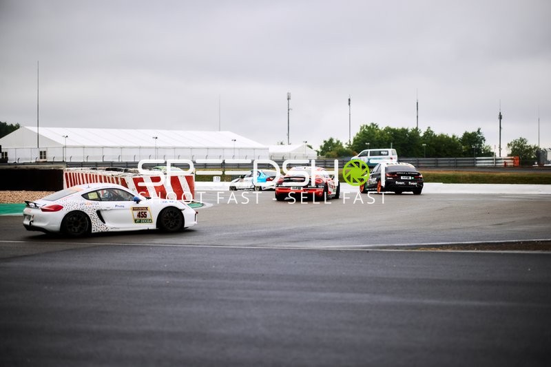 Kurvenfahrt Mardenborough, Jann (dubai) (455): Filip Hoenjet, Sarah Ganser