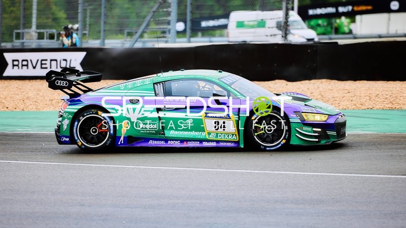 Eastalent Racing Team (84): Christian Klien, Max Hofer, Norbert Siedler, Simon Reicher auf der Rennstrecke