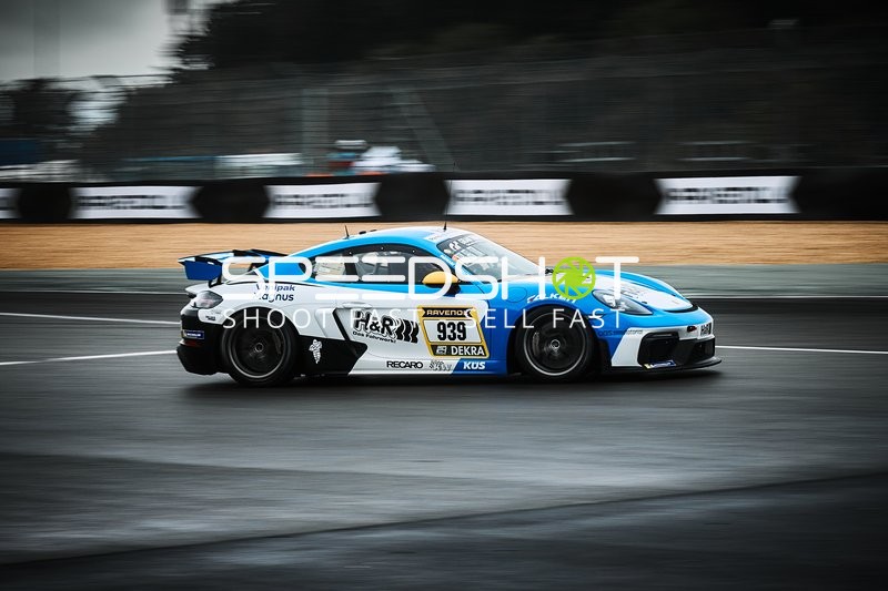 Mühlner Motorsport (939): Eduardas Klepikas, Gustas Grinbergas auf der Rennstrecke