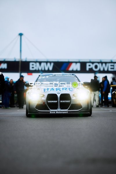 Boxenstopp Hofor Racing by Bonk Motorsport (888): Leon Wassertheurer, Michael Bailey, Michael Bonk, Tim Reiter