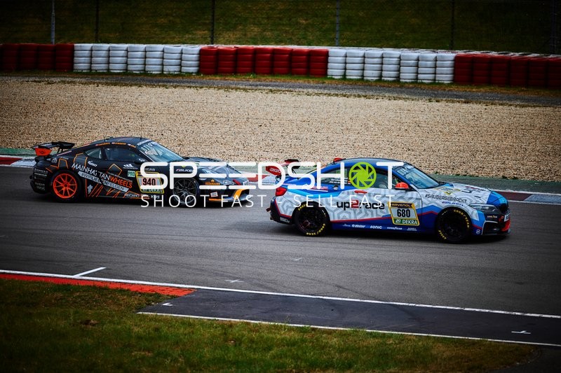 Enge Folge Adrenalin Motorsport Team Mainhattan Wheels (940): David Griessner, Nico Silva, Oskar Sandberg und PTerting Sports by Up2Race (680): Jannik Reinhard, John Von der Sanden, Karl Lukaschewsky