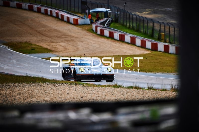 Fahrzeug Walkenhorst Motorsport (35): Anders Burchardt, Oliver Söderström auf Rennstrecke