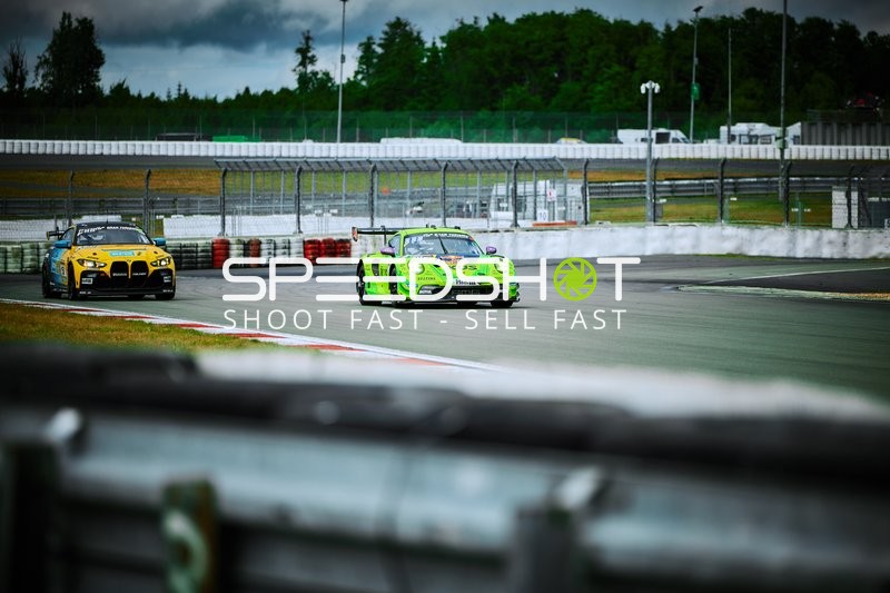 GT3 Fahrzeuge auf Strecke