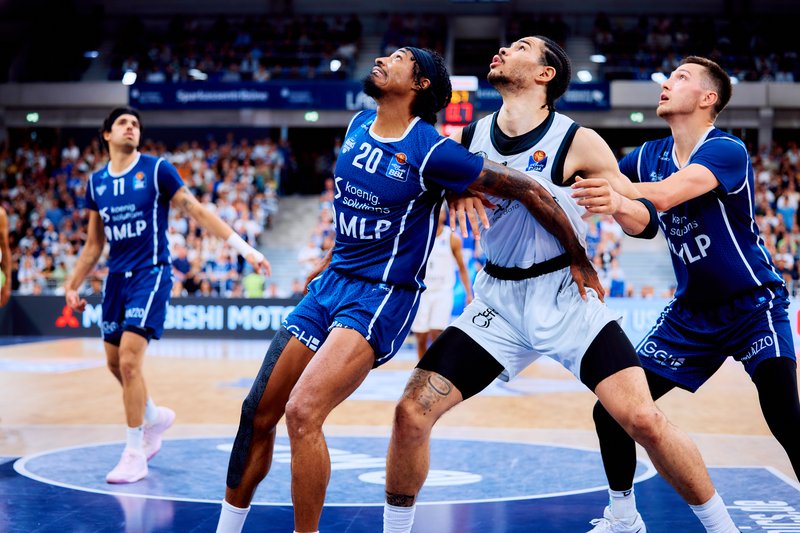 Defensive Aktion am Korb