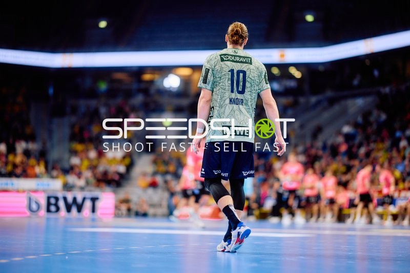 Juri Knorr (10, Rhein Neckar Löwen) geht