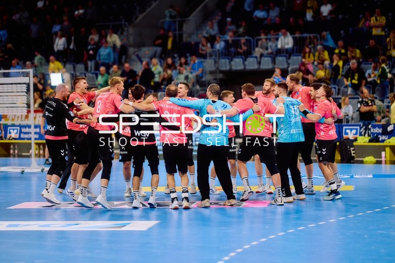 Team TVB 1898 Stuttgart feiert Sieg