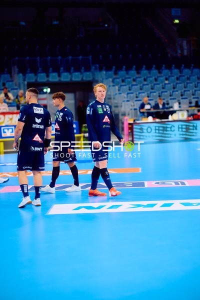 Spieler von Team auf Spielfeld