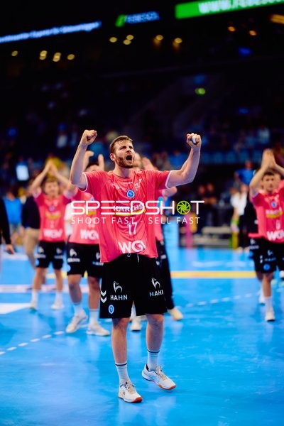 Spieler Samuel Rothlisberger (17; TVB 1898 Stuttgart) jubelt