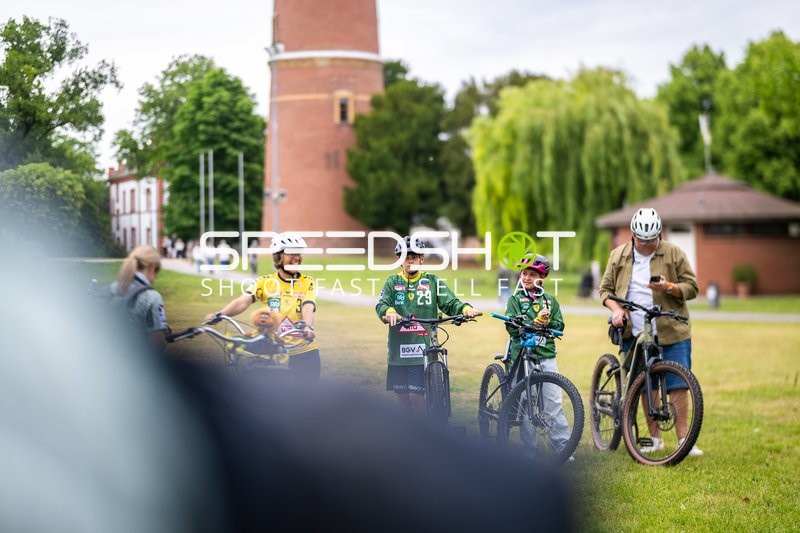 Spielfeld-Impression ohne Aktion