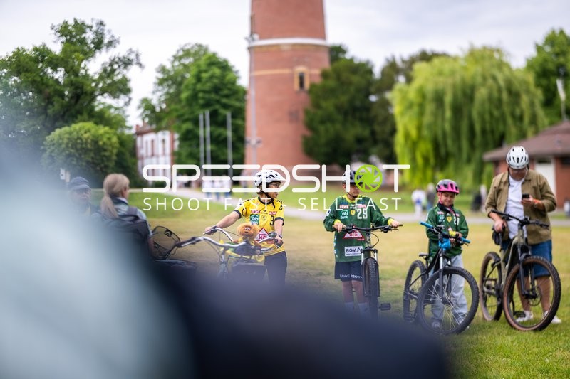 Handball-Szene im Freien