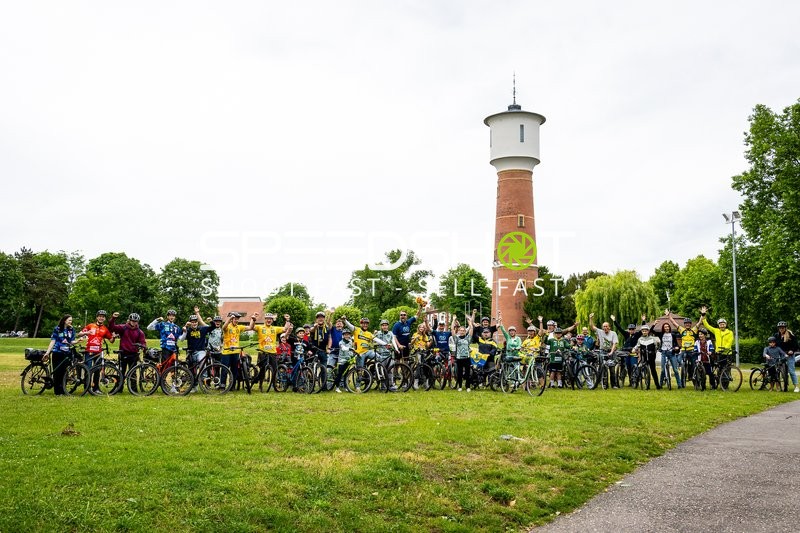 Gemeinsame Feier im Freien