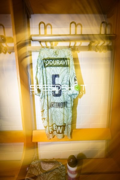 Trikot von Ivan Martinović (5; Rhein Neckar Löwen) in Kabine