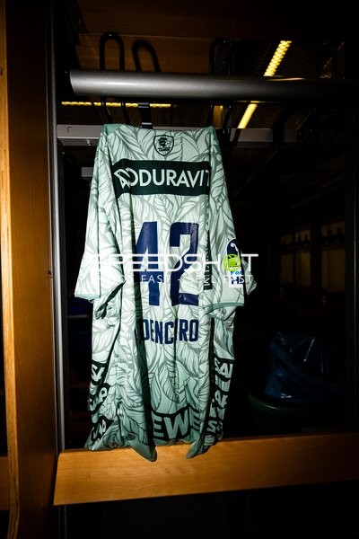 Torwarttrikot hängt bereit