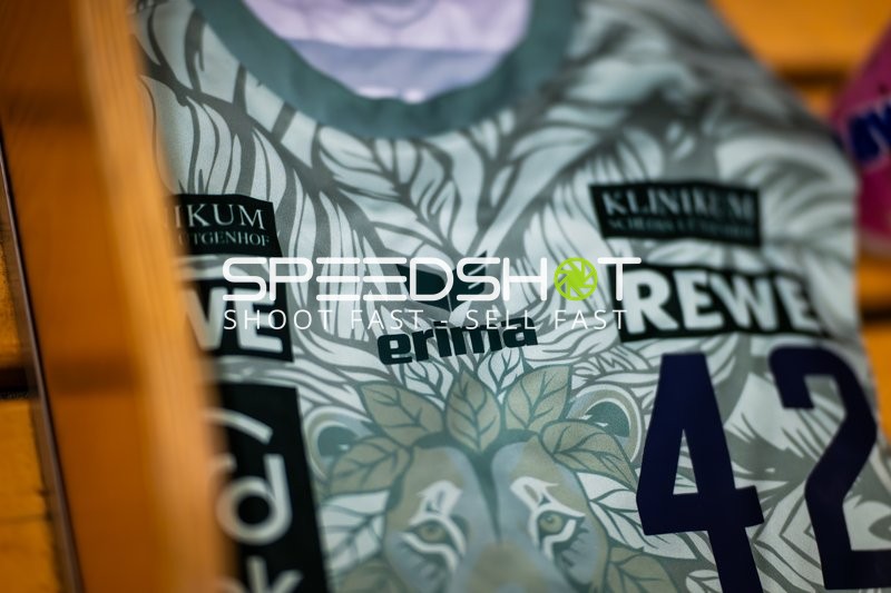 Trikot mit Nummer 47 sichtbar