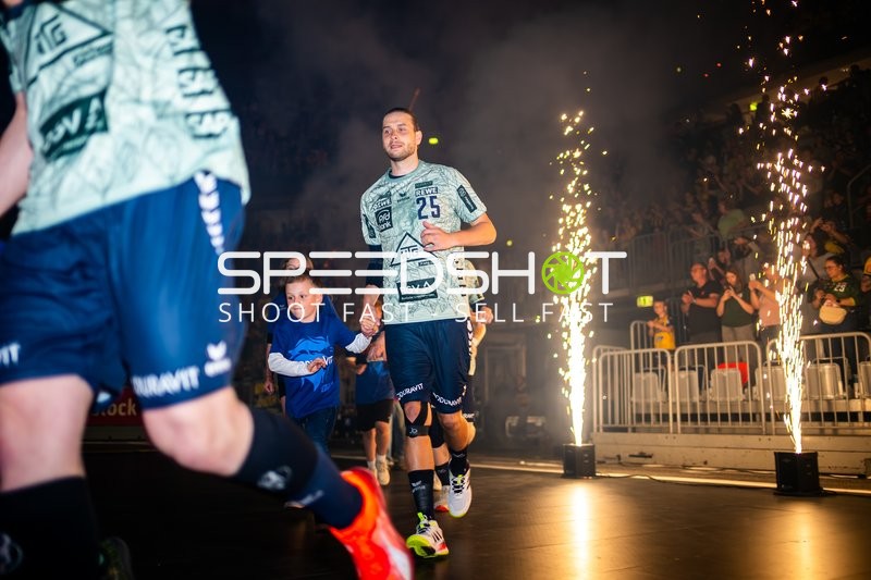 Jubel bei Olle Forsell-Schefvert (25; Rhein Neckar Löwen)