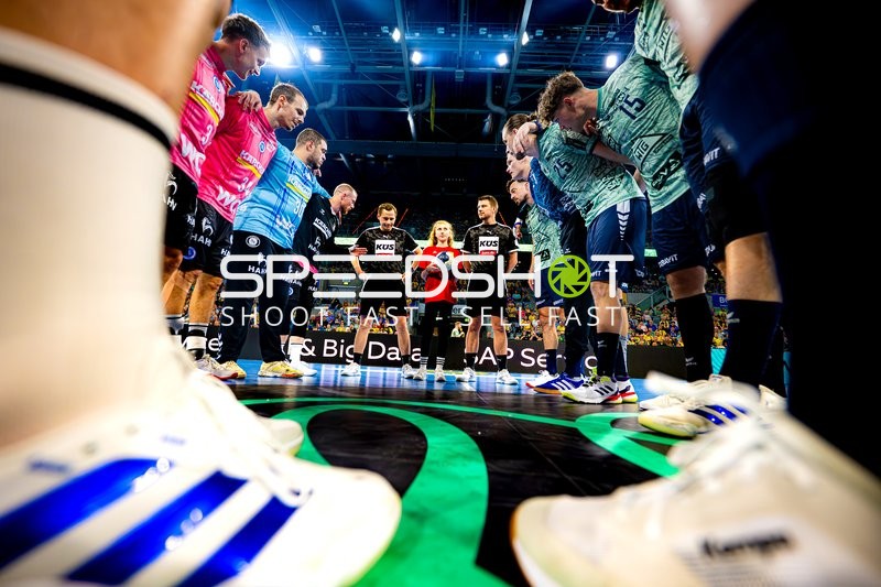 Spielvorbereitung vor Anpfiff