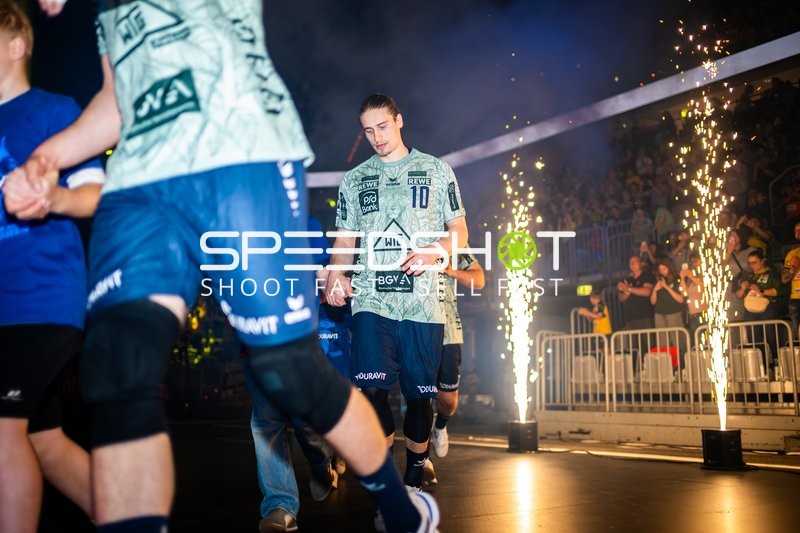 Jubel bei Juri Knorr (10; Rhein Neckar Löwen)