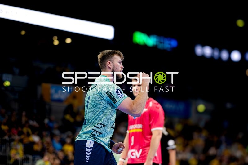 Jubel nach Tor für Steven Plucnar Jacobsen (9; Rhein Neckar Löwen)