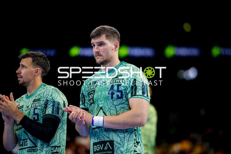 Spieler applaudieren gemeinsam