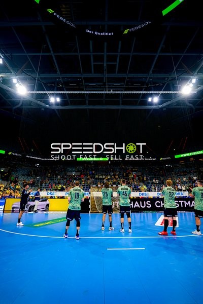 Abwehrformation von Team Rhein Neckar Löwen