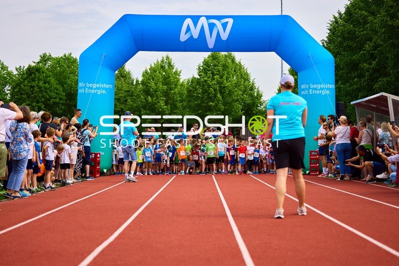 TVE Sommerlauf Edingen 2025 - Start des Kinderlaufs am TVE Sportzentrum