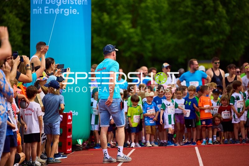 TVE Sommerlauf Edingen 2025: Start der Kinderläufer am TVE Sportzentrum