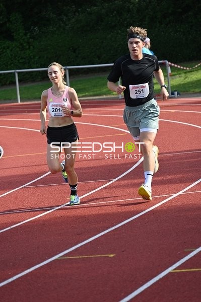 Läufer auf der Bahn
