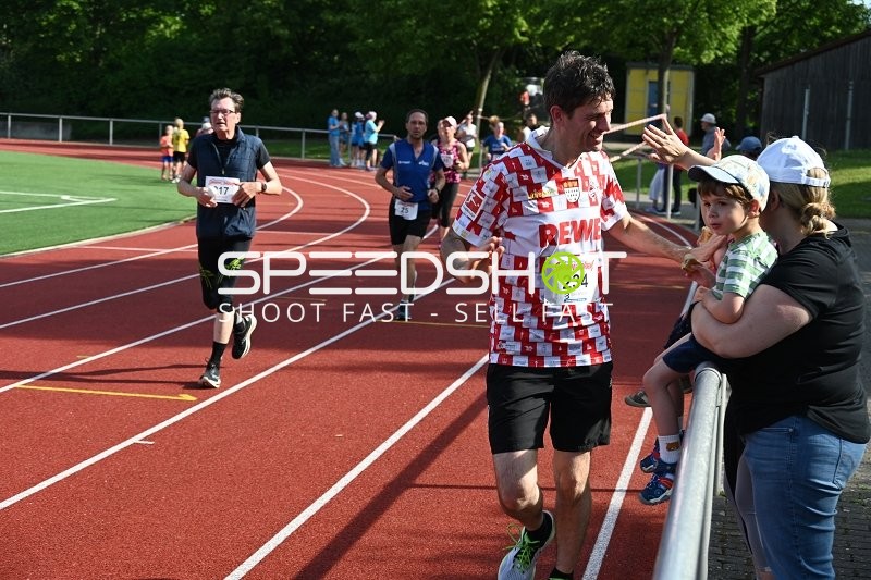 Läufer beim TVE Sommerlauf
