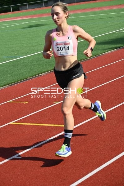 Läuferin beim TVE Sommerlauf Edingen