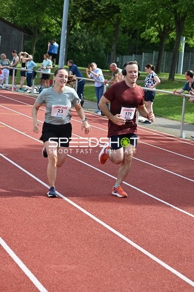 Läuferduell beim Sommerlauf