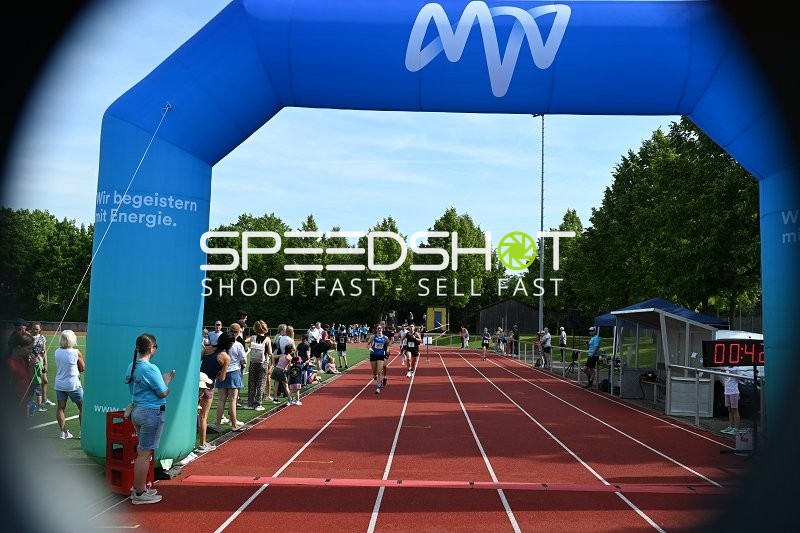 Läufer beim TVE Sommerlauf Edingen