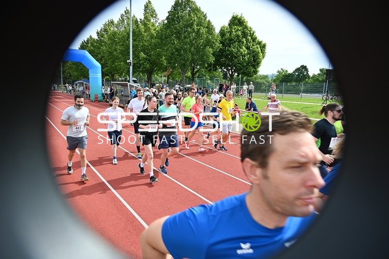 Gemeinsamer Laufstart TVE Sommerlauf