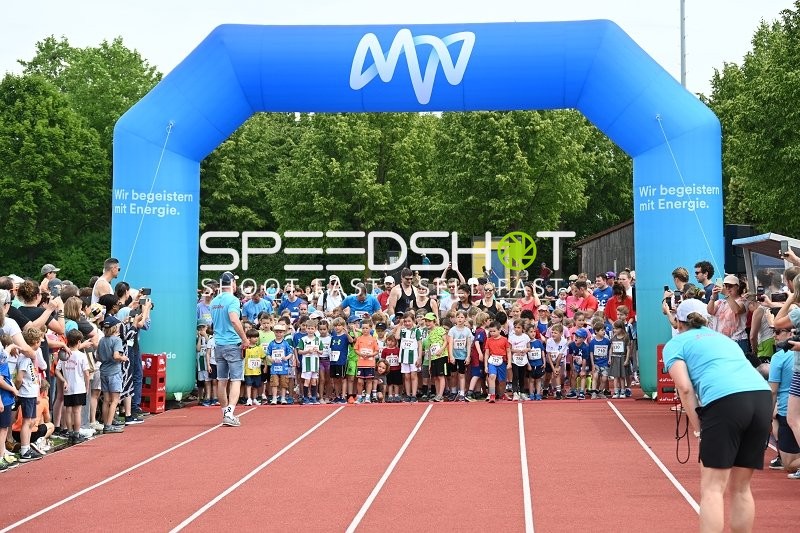 Startaufstellung TVE Sommerlauf Edingen 2025